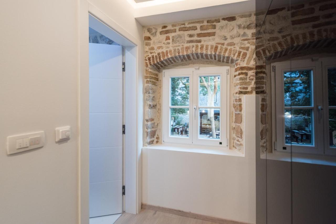 10 Heritage Rooms Zadar Buitenkant foto